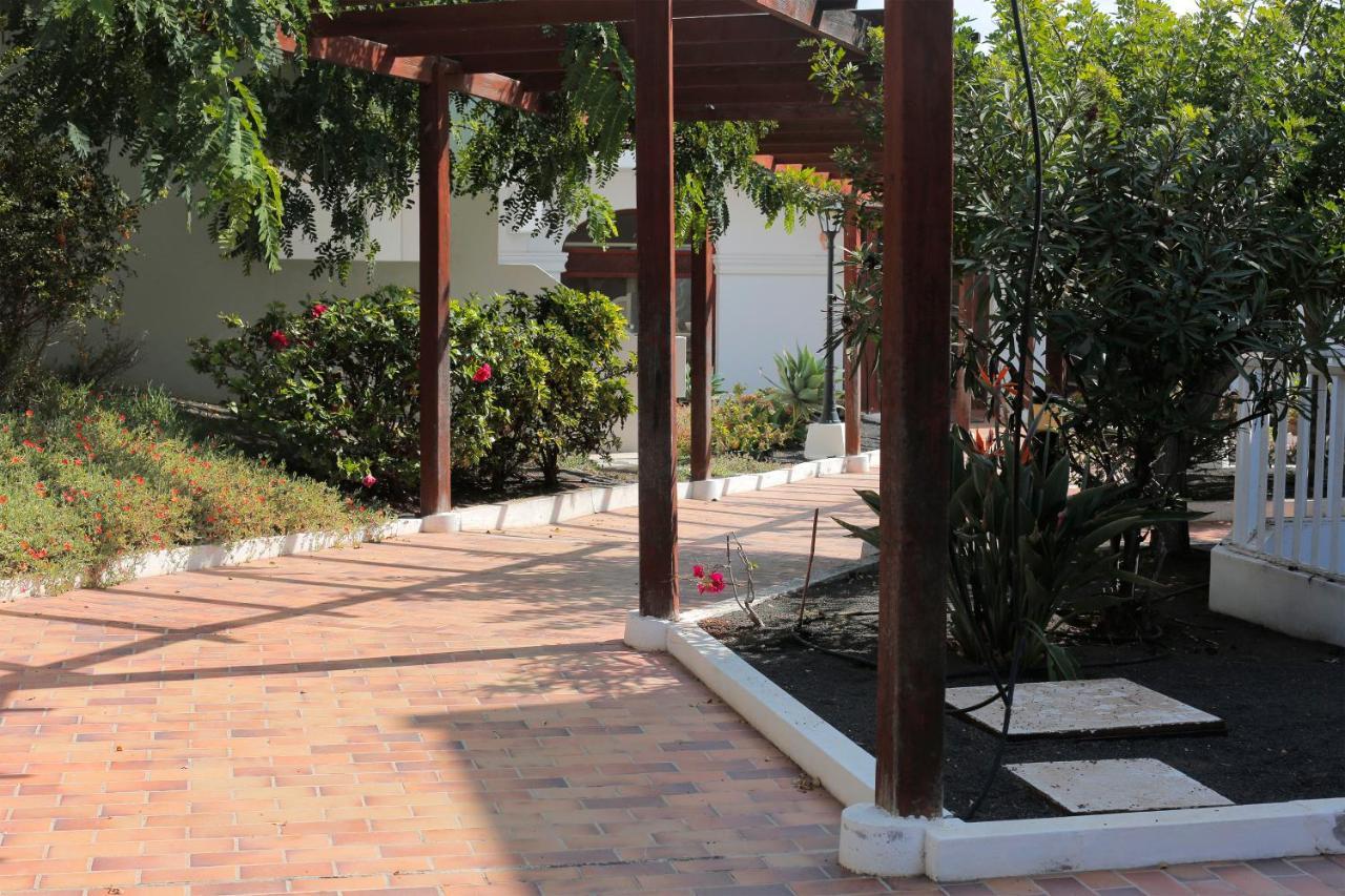 Daruma Apartments 2-Bedroom Duplex With Sea Views Costa Teguise Kültér fotó